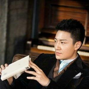 明星爆料李宗翰是谁啊视频,明星爆料视频揭示惊人真相  第2张